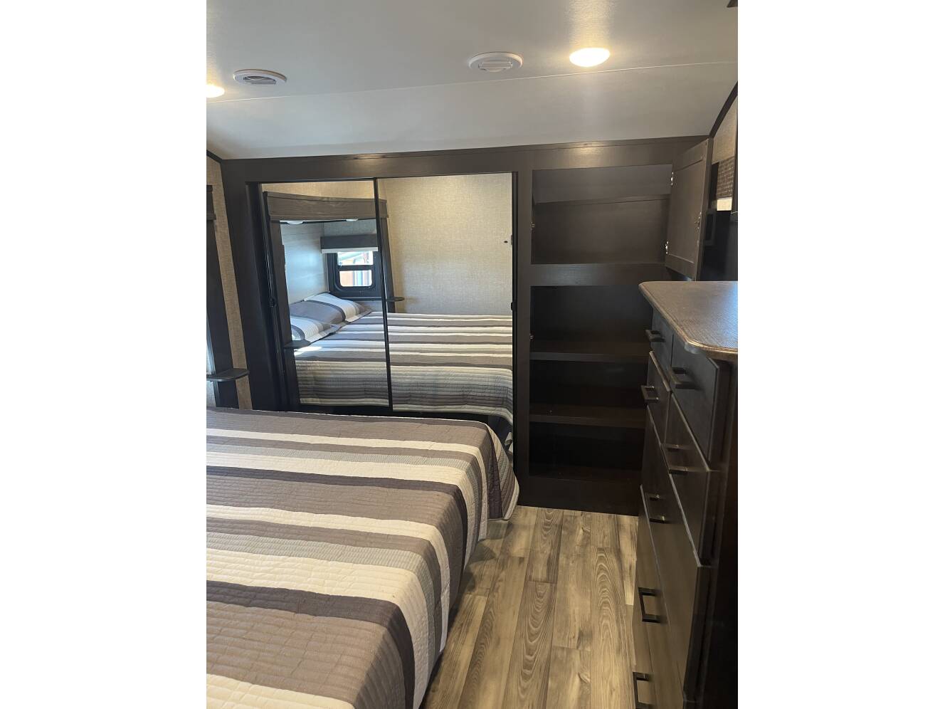 A photo of this 2022 Jayco Eagle