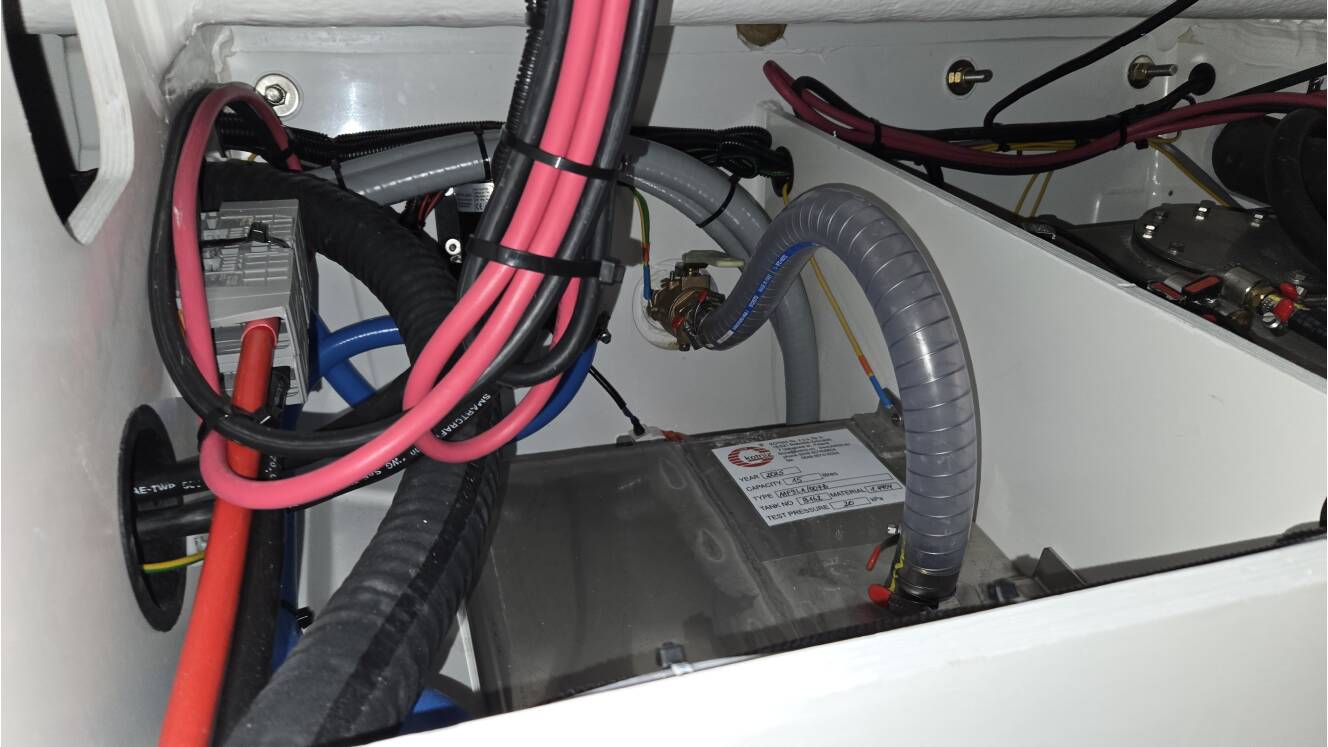 A photo of this 2026 Beneteau Antares 9