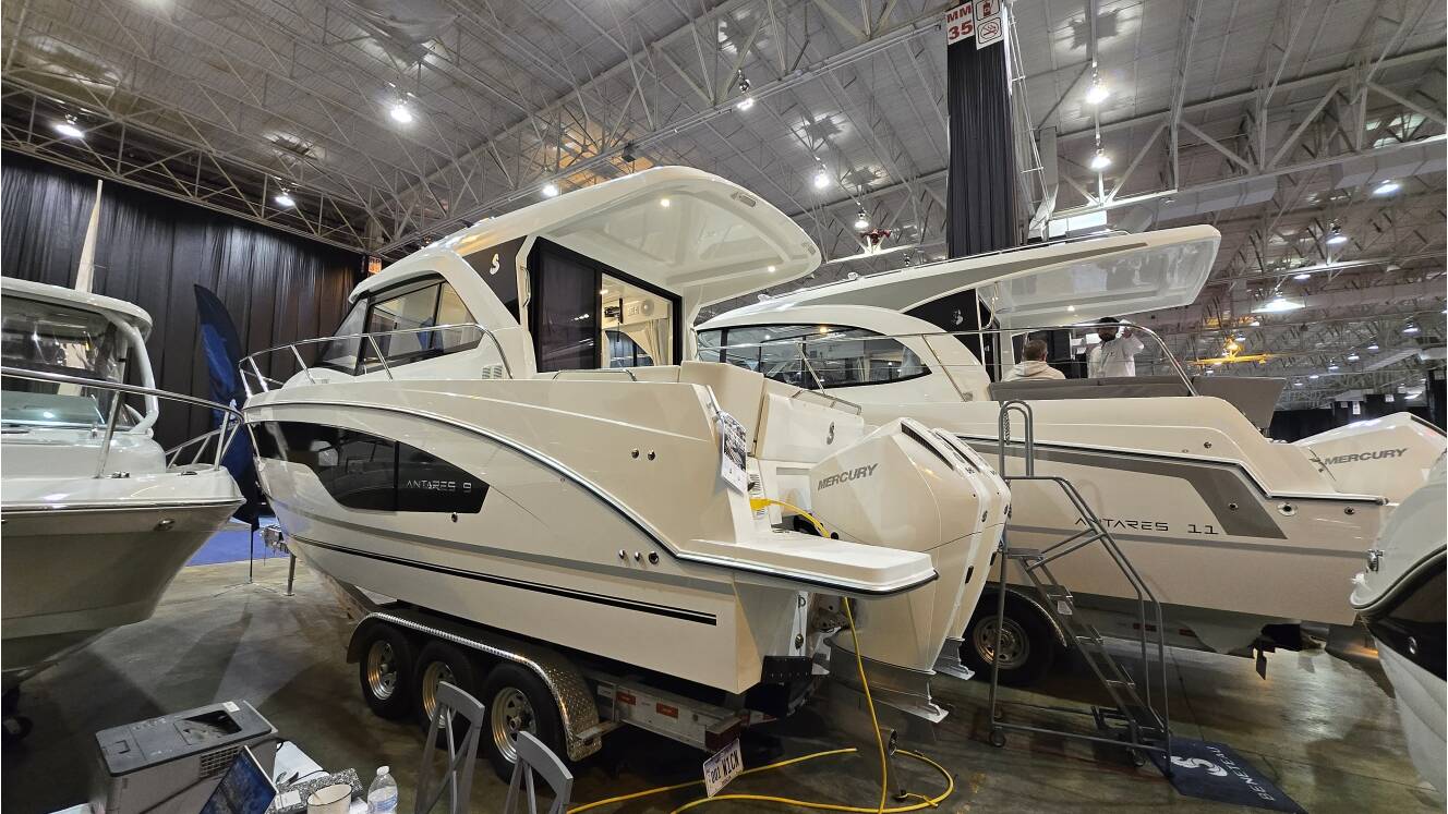 A photo of this 2026 Beneteau Antares 9