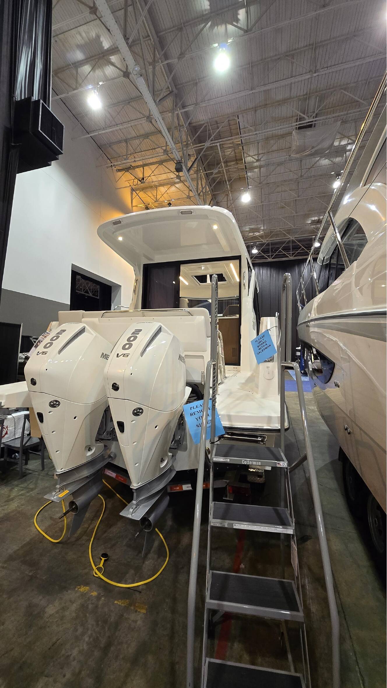 A photo of this 2026 Beneteau Antares 9