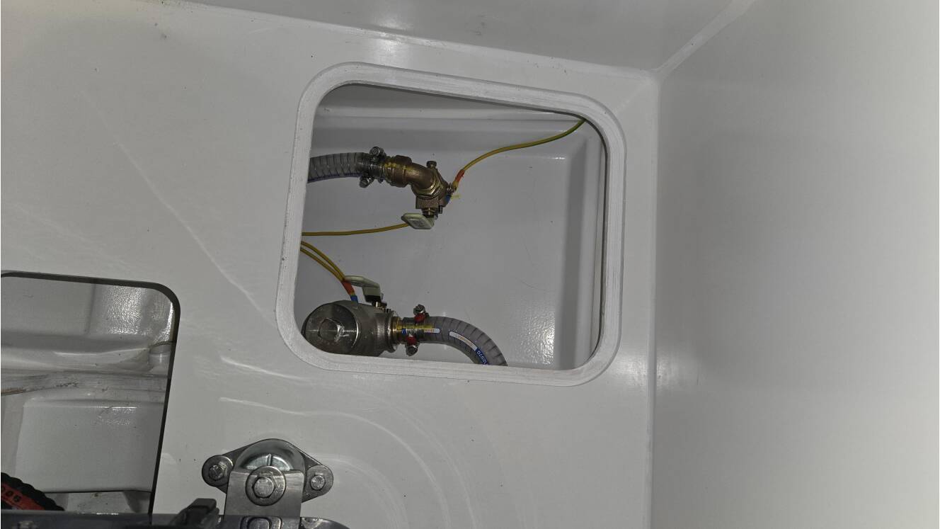 A photo of this 2026 Beneteau Antares 9