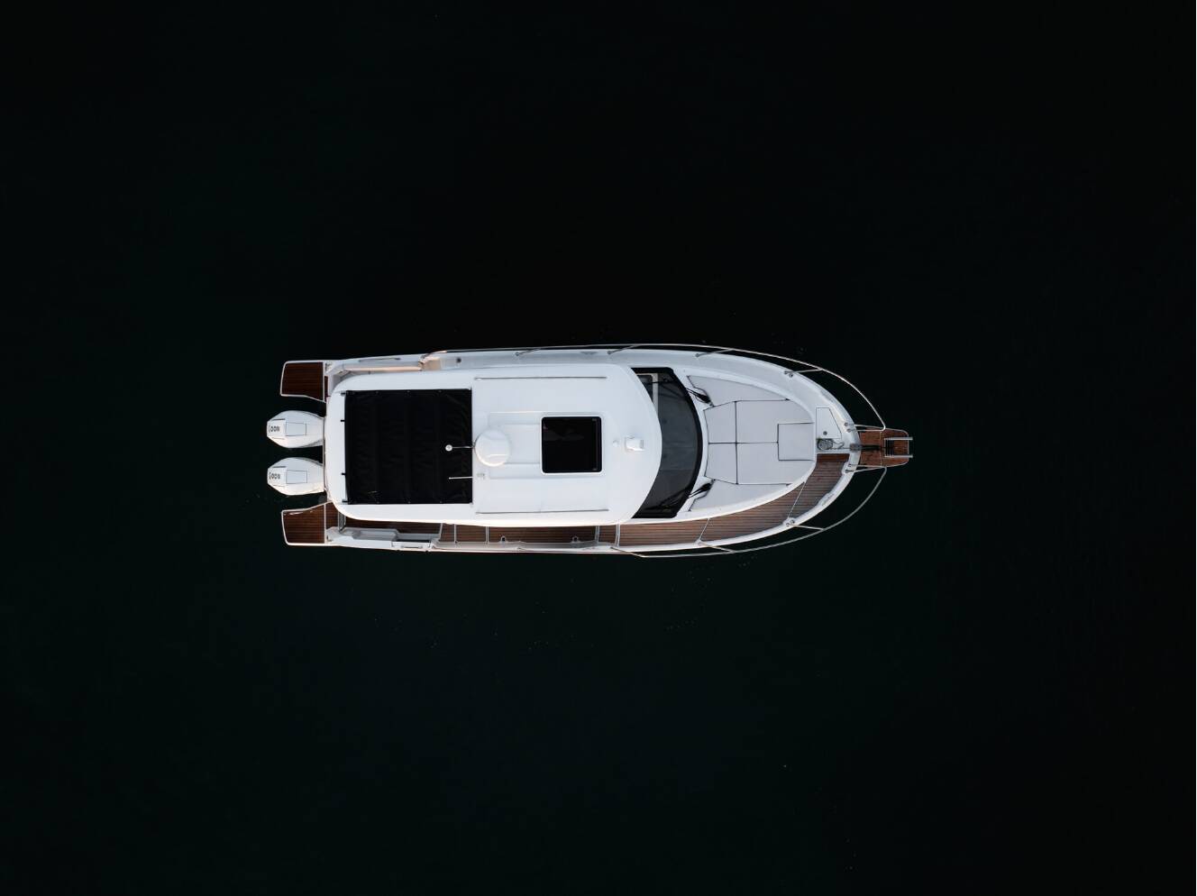 A photo of this 2026 Beneteau Antares 9