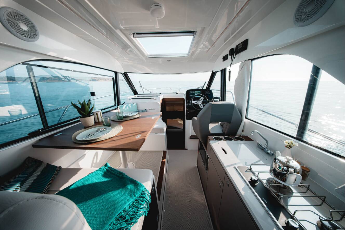 A photo of this 2026 Beneteau Antares 9