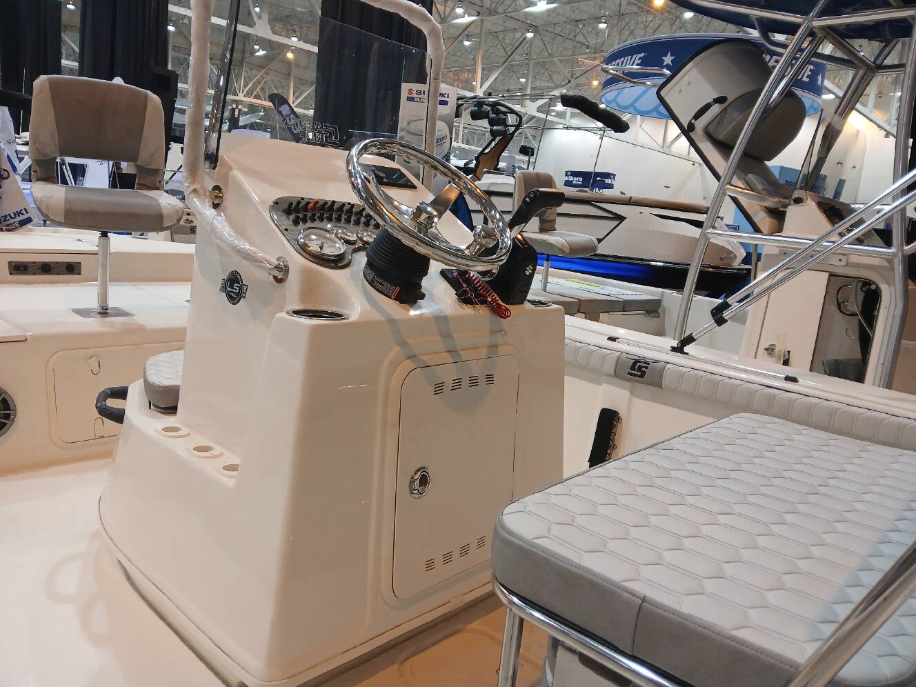 A photo of this 2026 Carolina Skiff 19 LS