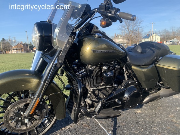 2017 Harley-Davidson ROAD KING FLHRS BASE in Columbus, OH