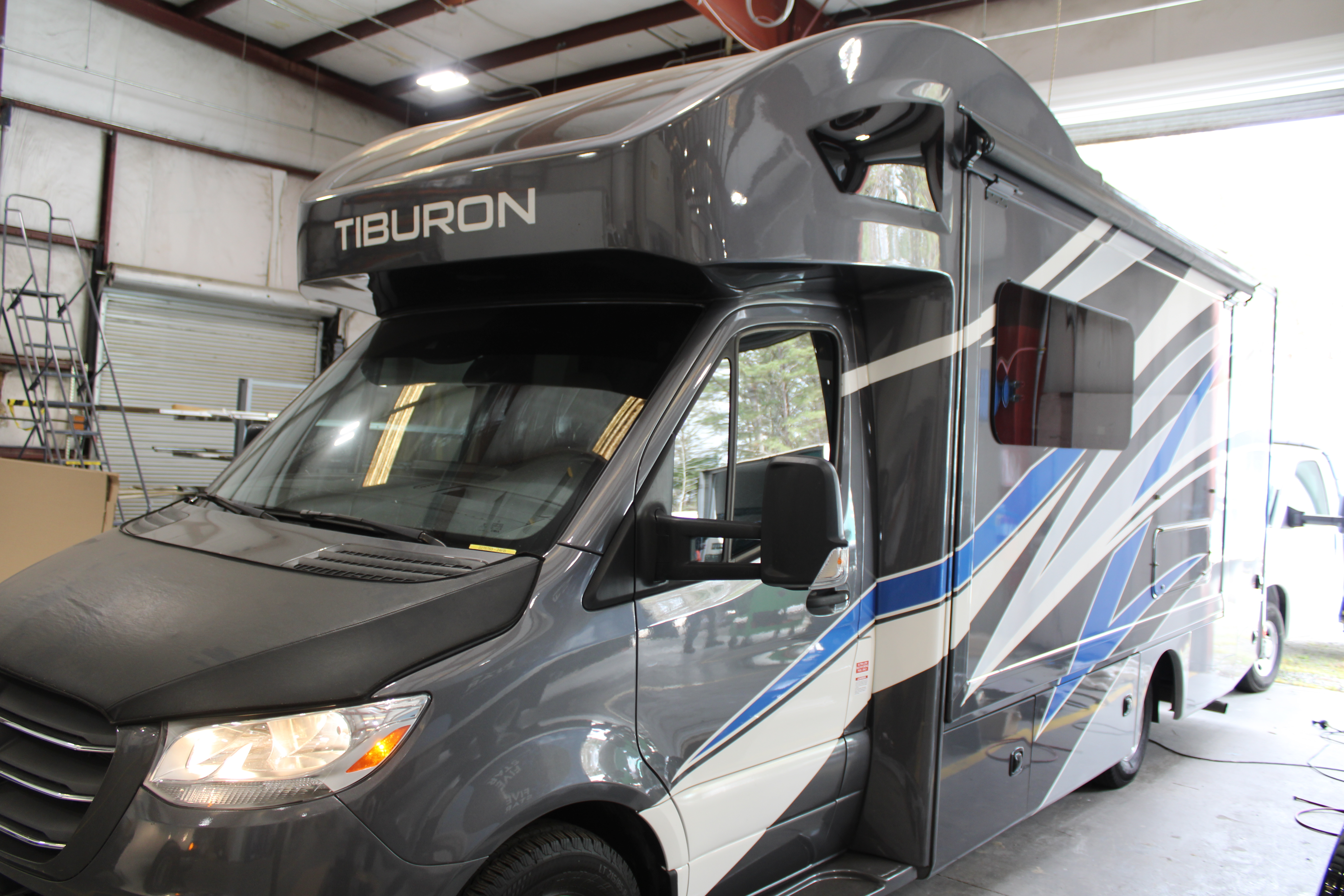 2023 Thor Motor Coach TIBURON SPRINTER 24FB in fayetteville GA