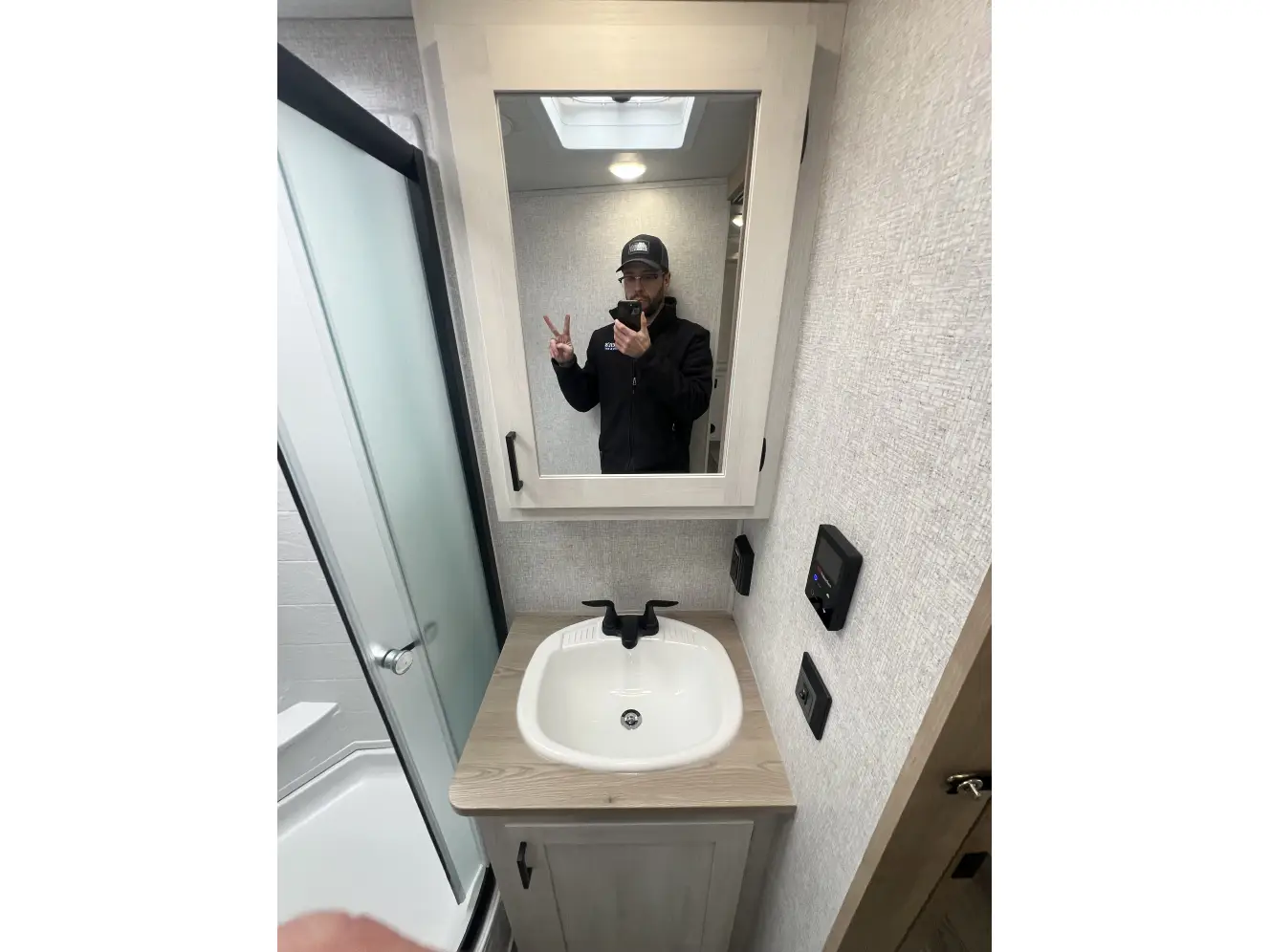 A photo of this 2026 East To West LONGITUDE 230FK