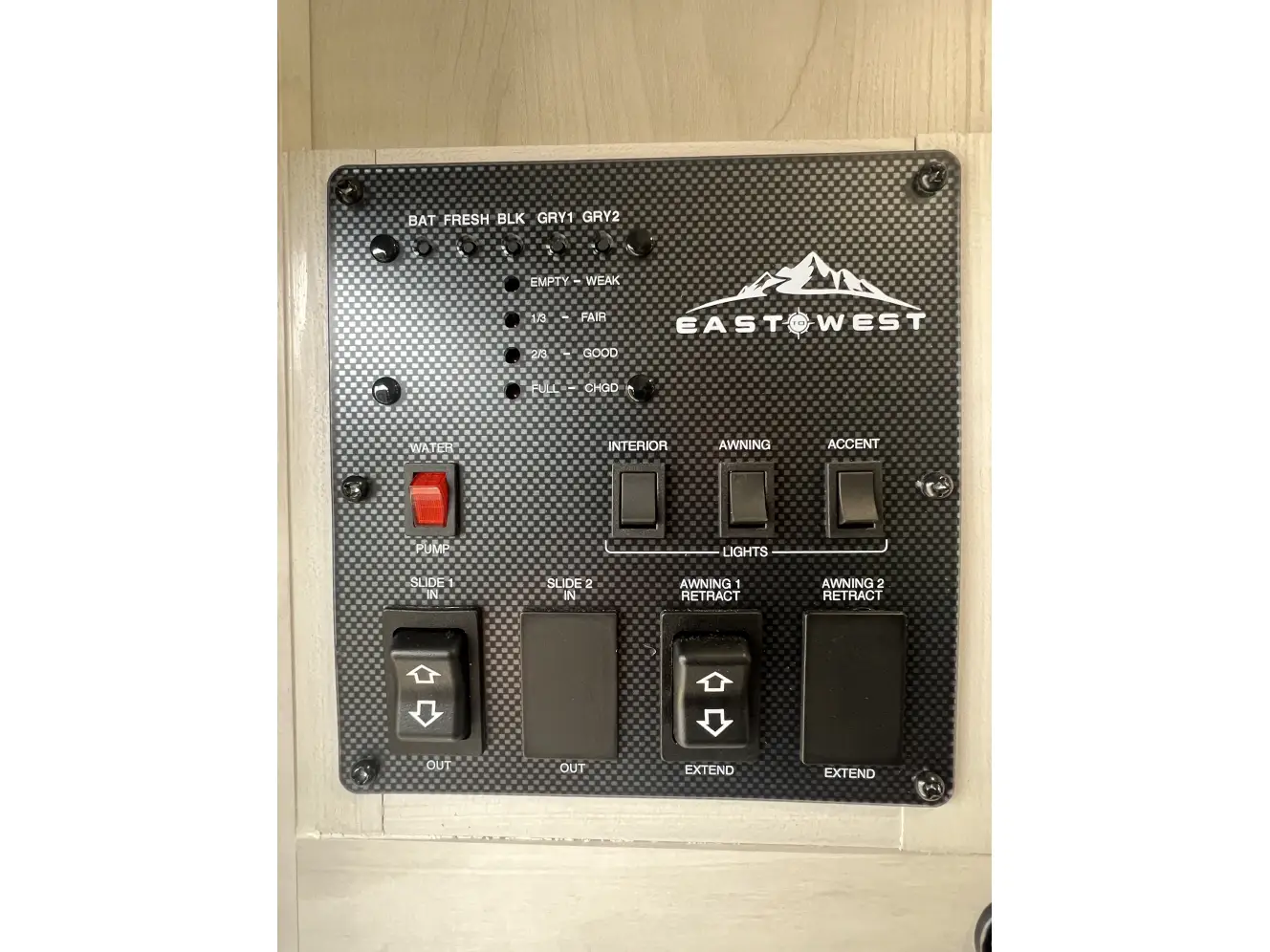 A photo of this 2026 East To West LONGITUDE 230FK