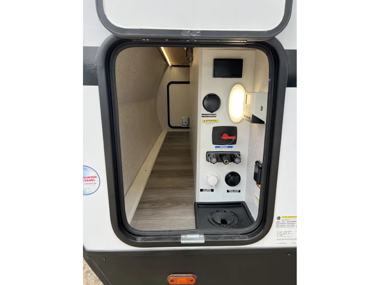 A photo of this 2026 East To West LONGITUDE 230FK