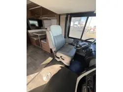 2018 WINNEBAGO INTENT WTE 071