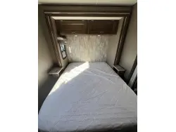 2018 WINNEBAGO INTENT WTE 071