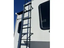 2018 WINNEBAGO INTENT WTE 071