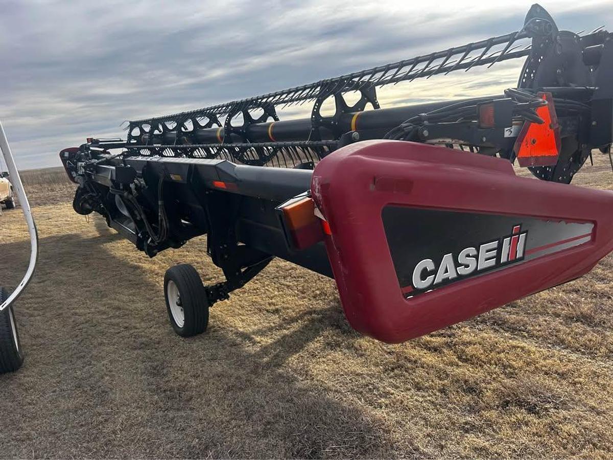 2008 CASE IH 35' Header in Keyes, OK
