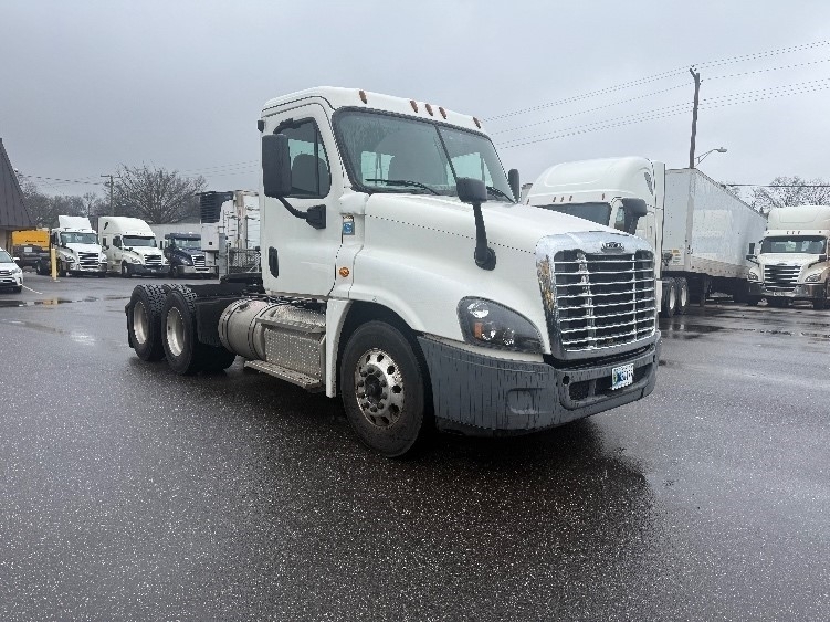 2019 FREIGHTLINER CASCADIA 125 in Baltimore, MD