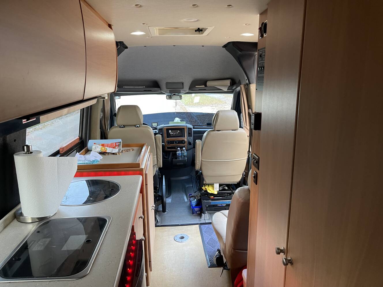 A photo of this 2010 Winnebago ERA 170X