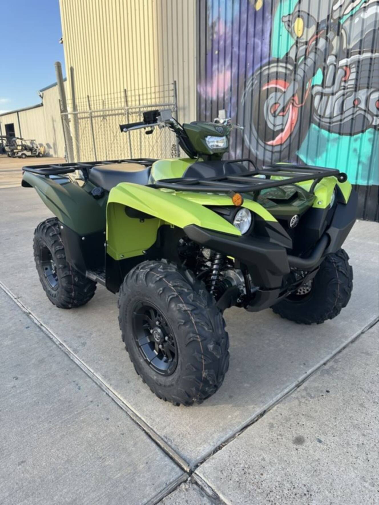 A photo of this 2026 Yamaha Grizzly EPS