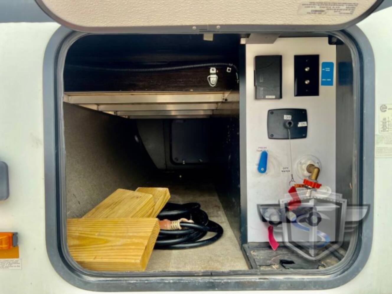 A photo of this 2019 Grand Design Imagine XLS 19RLE