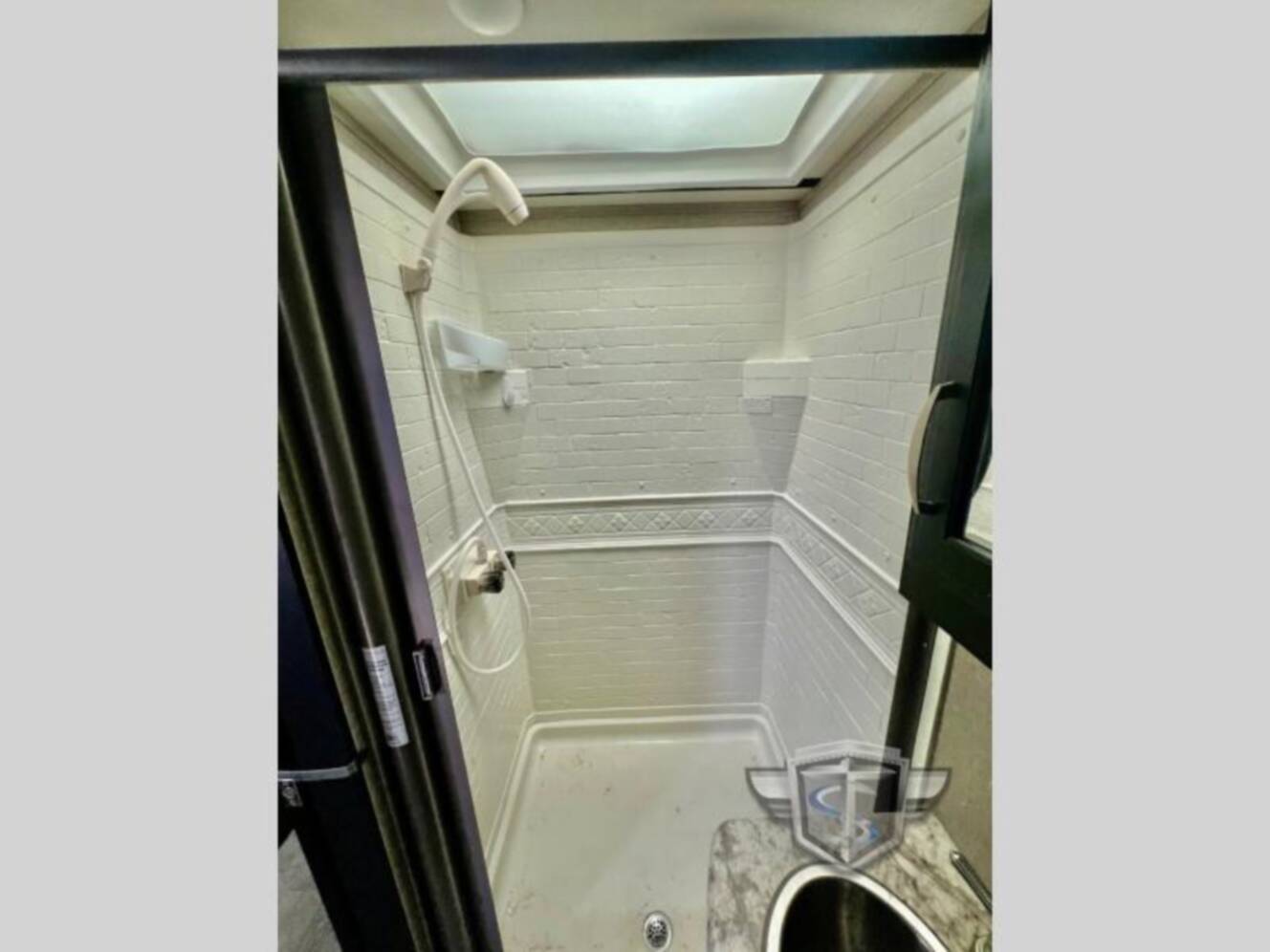 A photo of this 2019 Grand Design Imagine XLS 19RLE