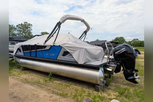 2026 Sylvan R-22 CLZ DH/TT PARTY FISH in dubuque IA