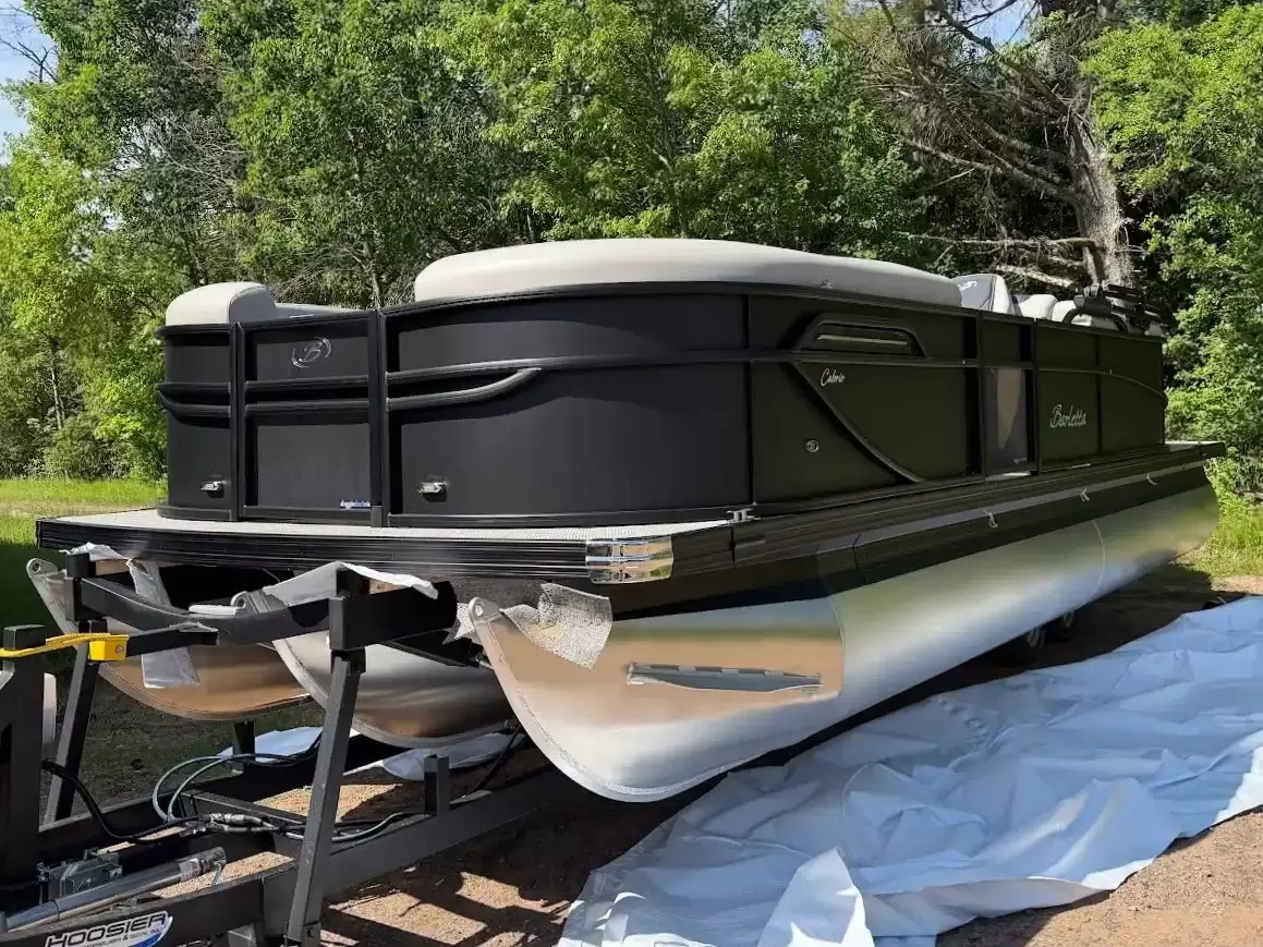 2026 Barletta Boats CABRIO C22QC/TT NAN in hayward WI