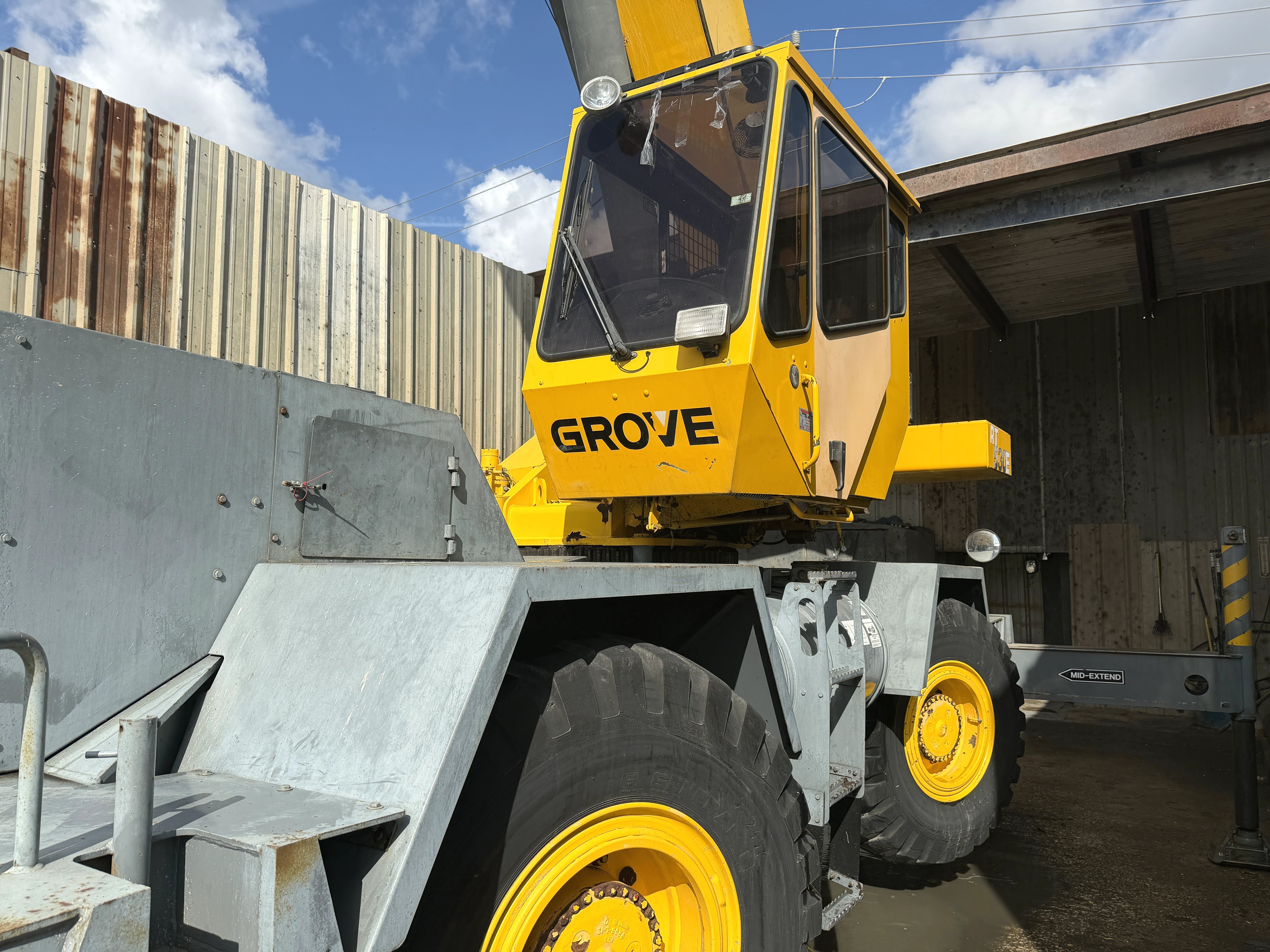 2002 Grove RT530E-2 in Bristol, PA