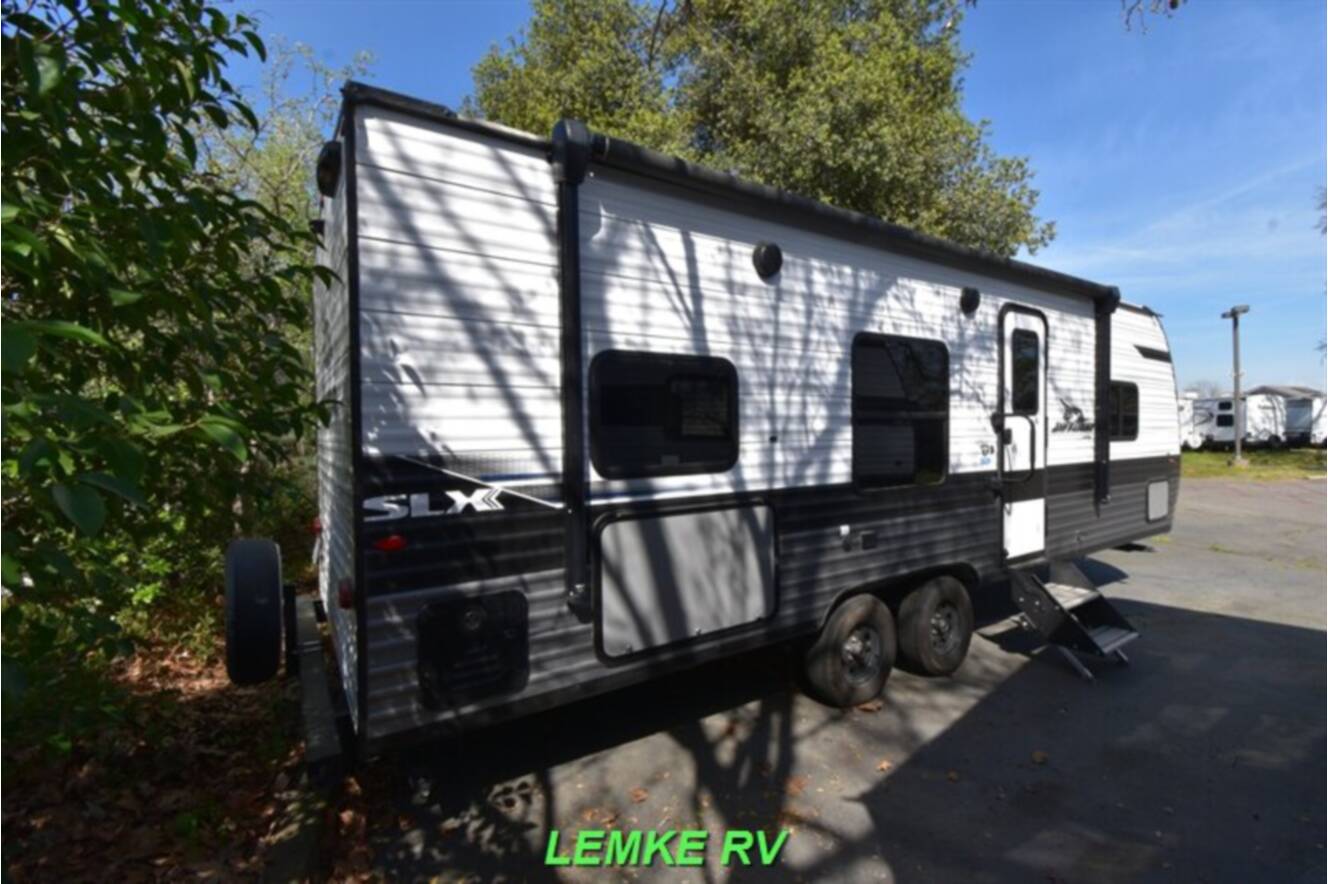 A photo of this 2024 Jayco Jay Flight SLX 260BHW