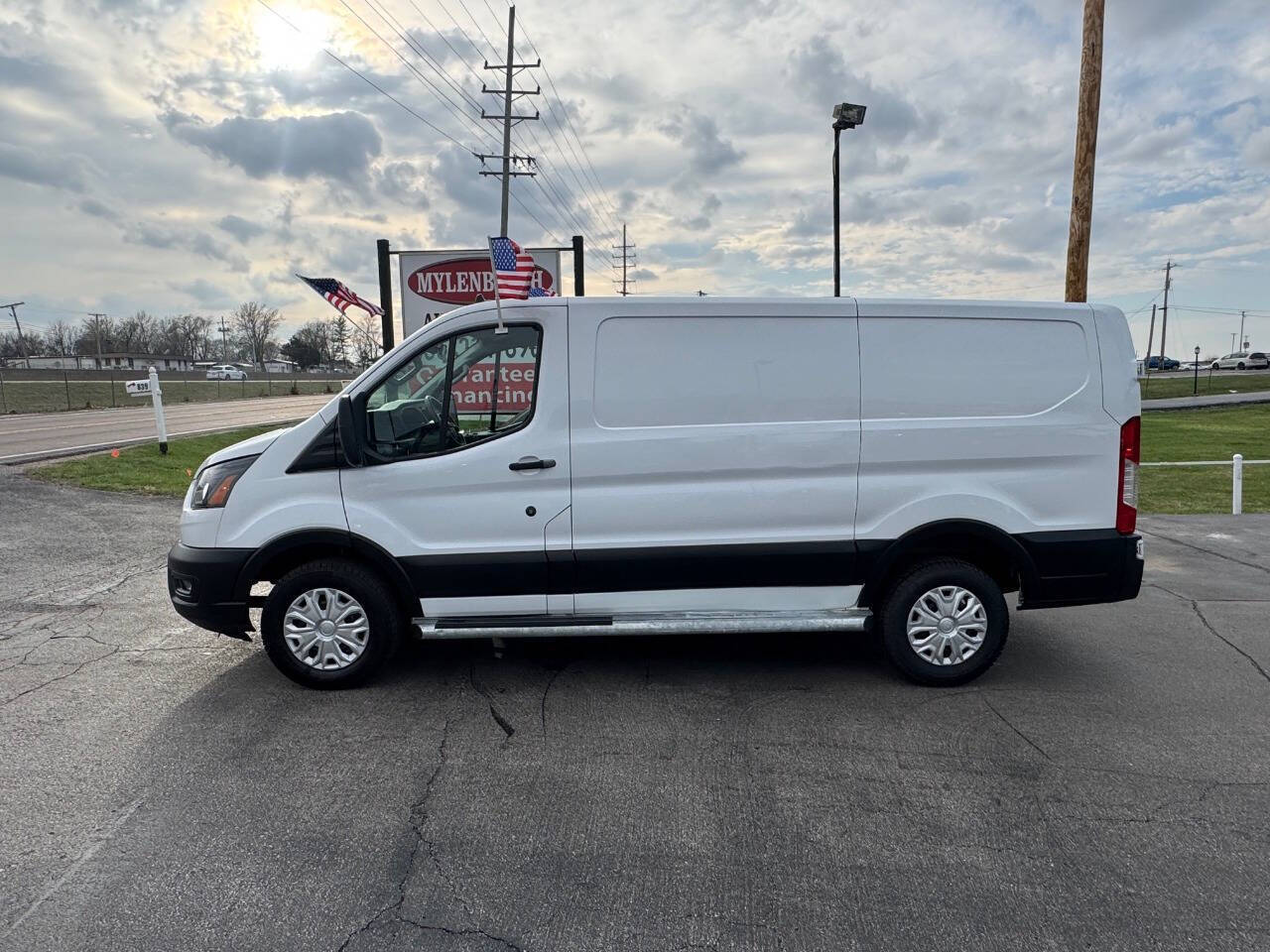 2023 FORD TRANSIT 250 in O Fallon, MO