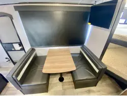 2022 KEYSTONE RV CO SPRINGDALE 260BH