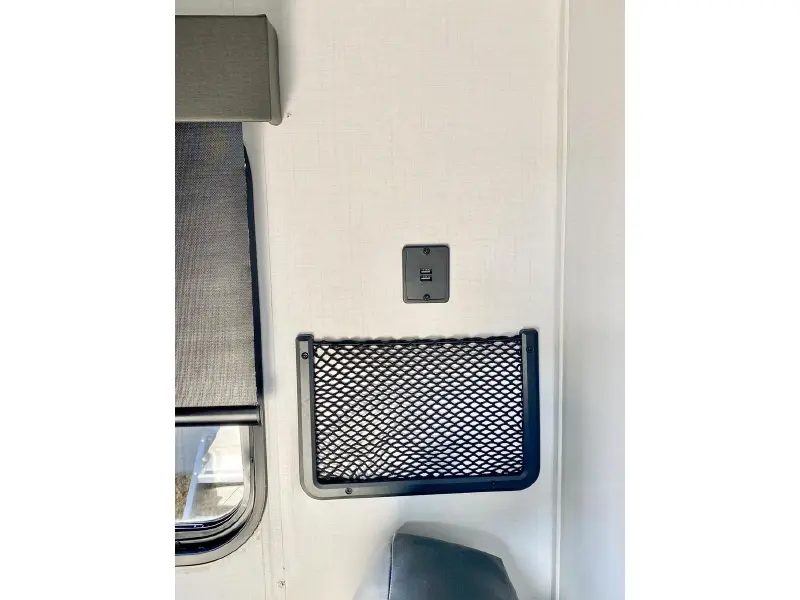 2022 KEYSTONE RV CO SPRINGDALE 260BH
