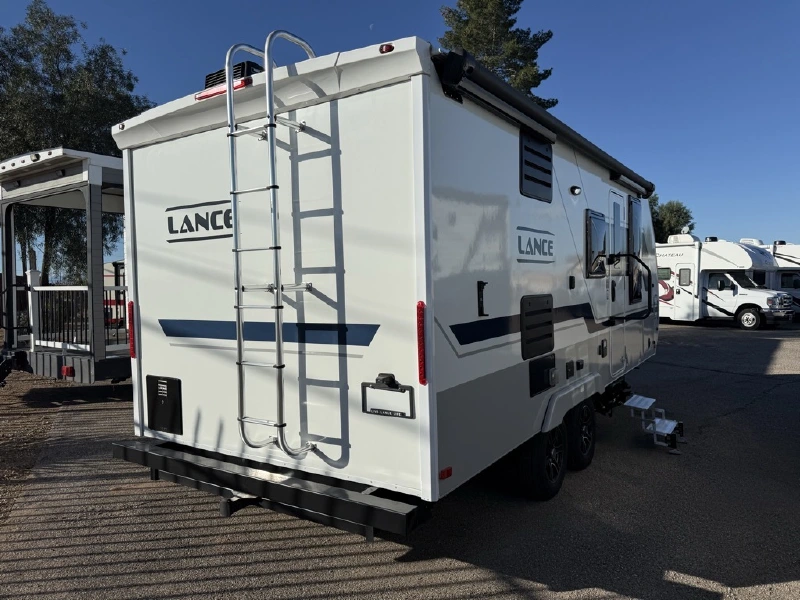 2022 LANCE 1985