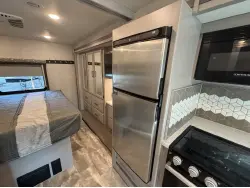 2023 THOR MOTOR COACH WINDSPORT 29M