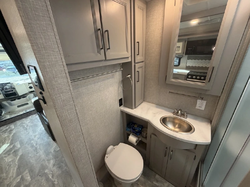 2023 THOR MOTOR COACH WINDSPORT 29M