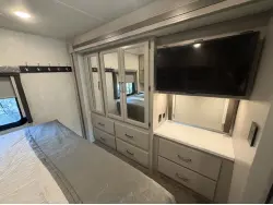 2023 THOR MOTOR COACH WINDSPORT 29M