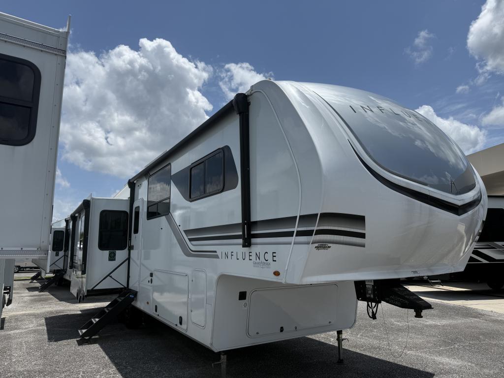 2026 Grand Design Influence 3203GK in defuniak springs FL