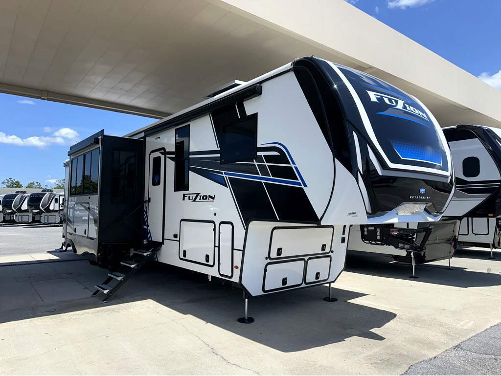 2025 Keystone Fuzion 419 in defuniak springs FL