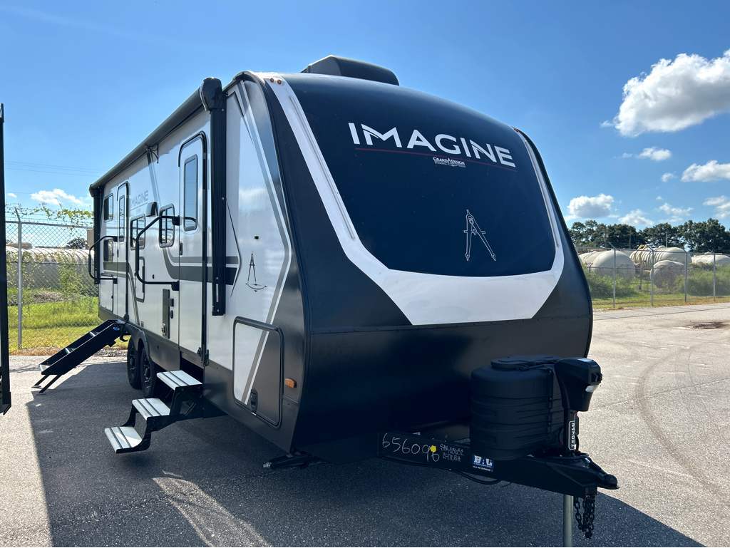 2026 Grand Design Imagine 2470BH RV