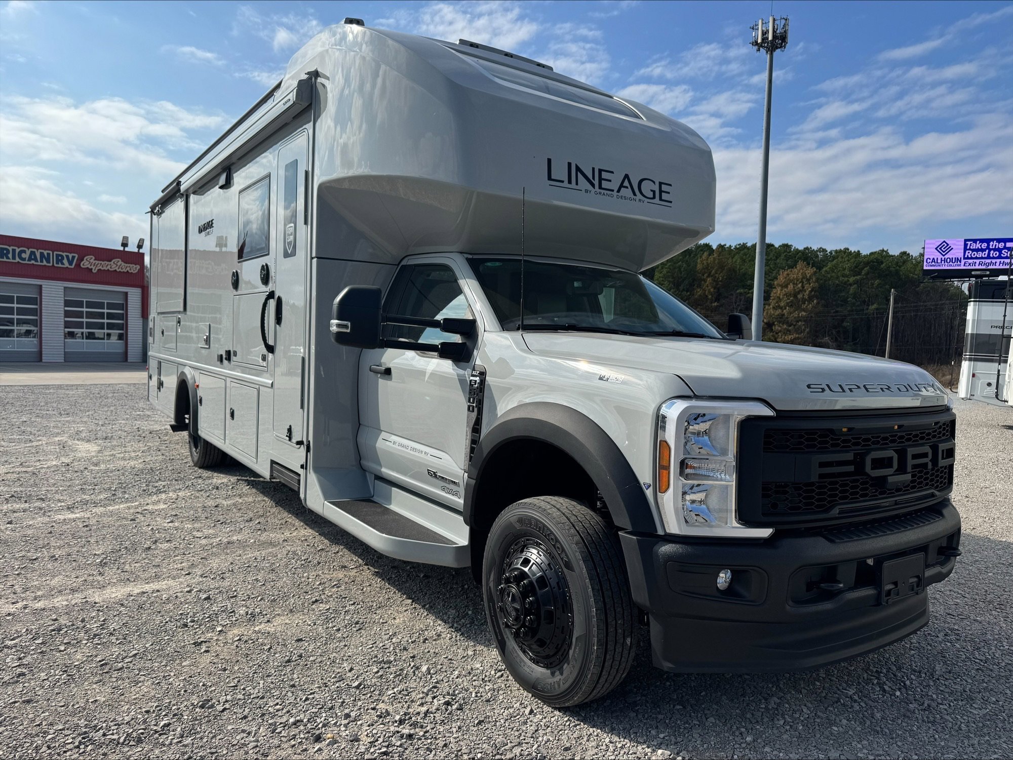 2026 Grand Design Lineage Series F 31ZW in tanner AL