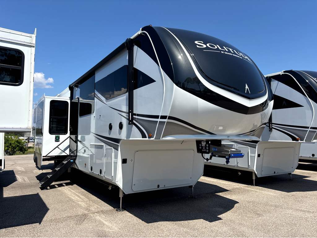 2026 Grand Design Solitude 376RD / 376RD-R in hammond LA