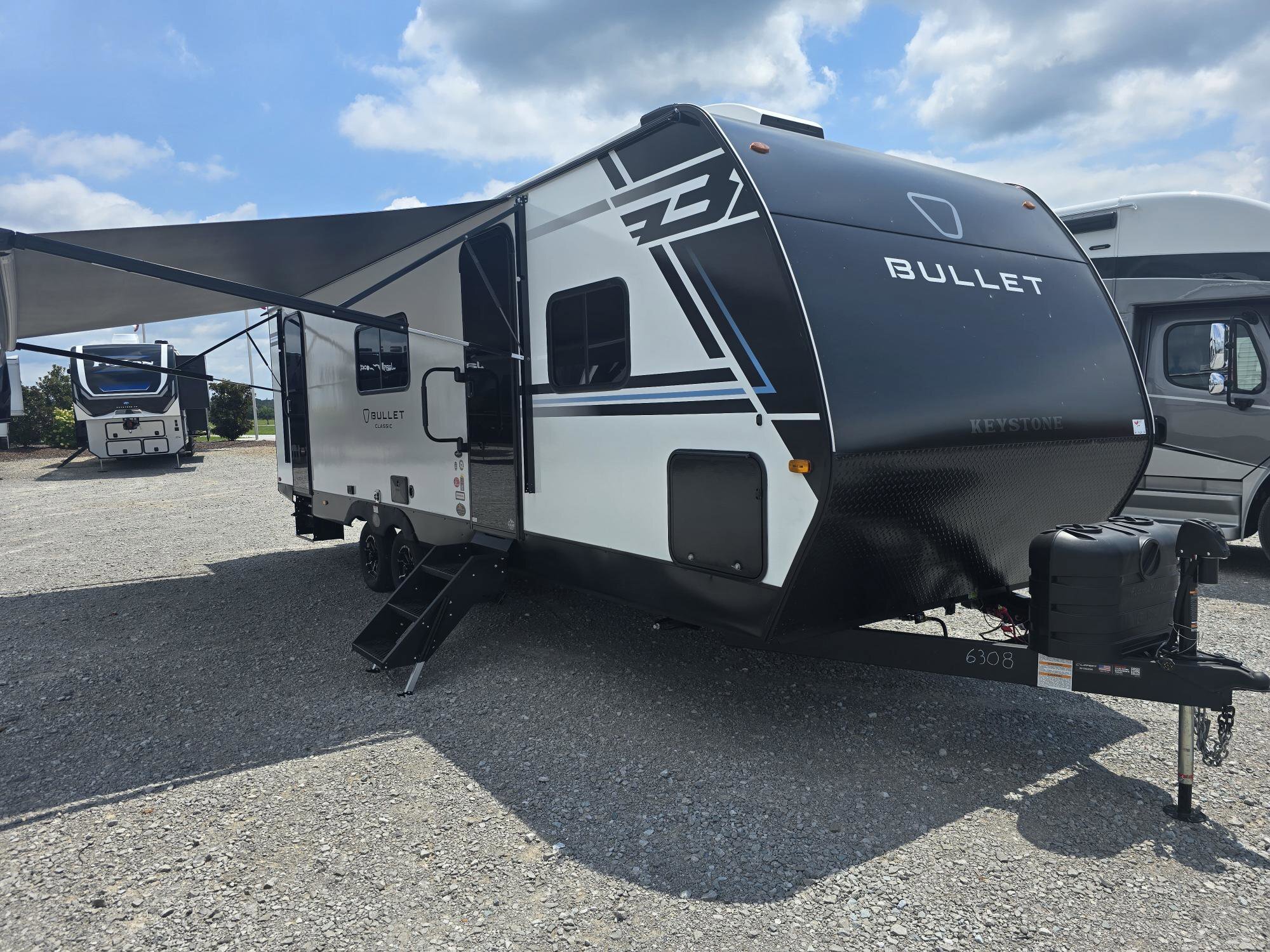 2026 Keystone Bullet 26BHC RV