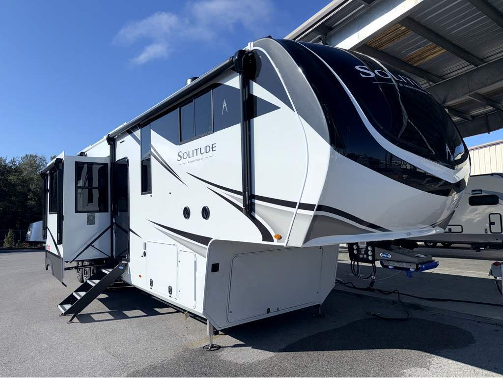 2026 Grand Design Solitude 414LJMJ RV