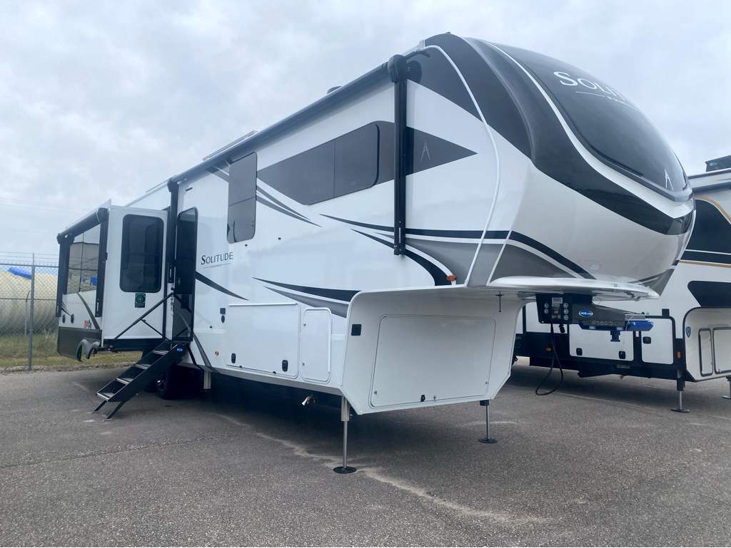 2026 Grand Design Solitude 370DV in grand bay AL