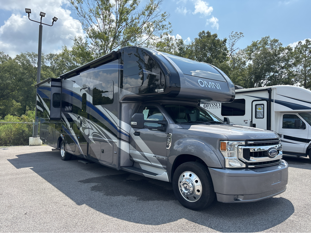 2021 Thor Motor Coach Omni BH35 RV