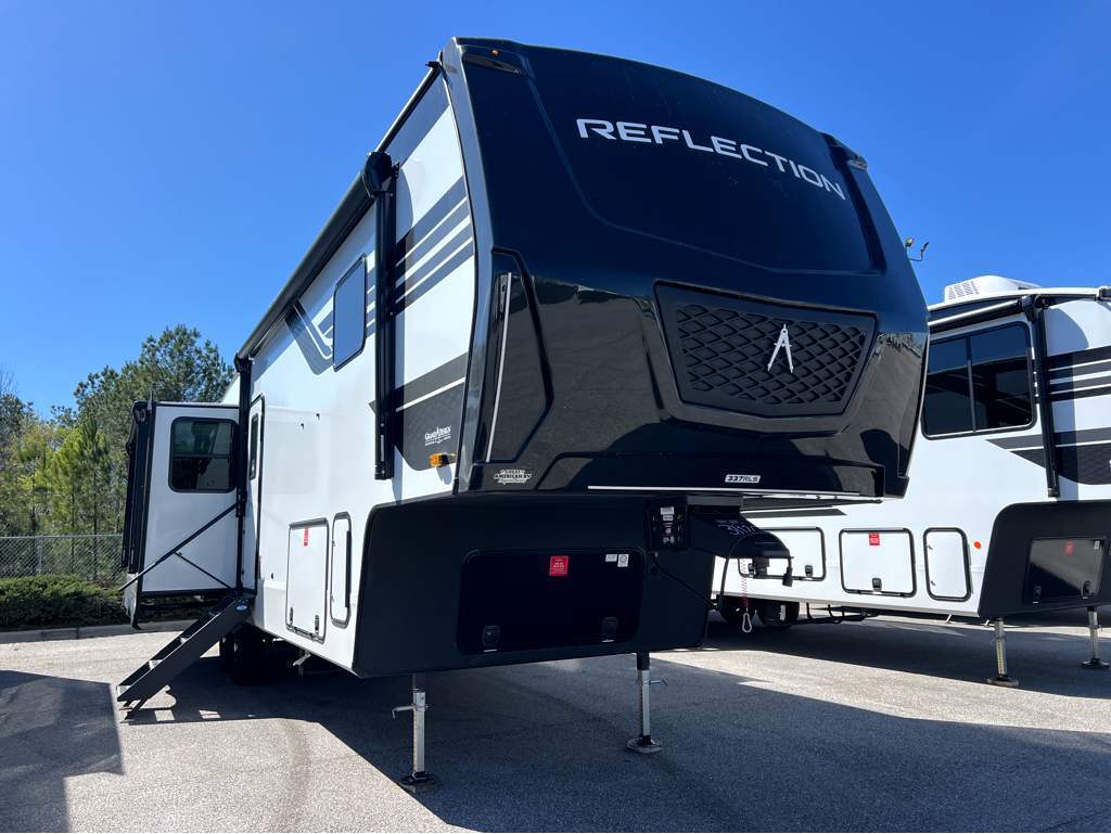 2026 Grand Design Reflection 337RLS RV