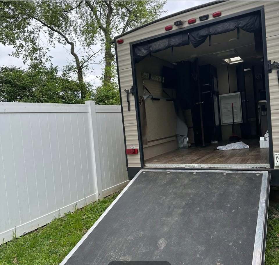 2017 Forest River CHEROKEE GREY WOLF TOY HAULERS 22RR in terre haute IN
