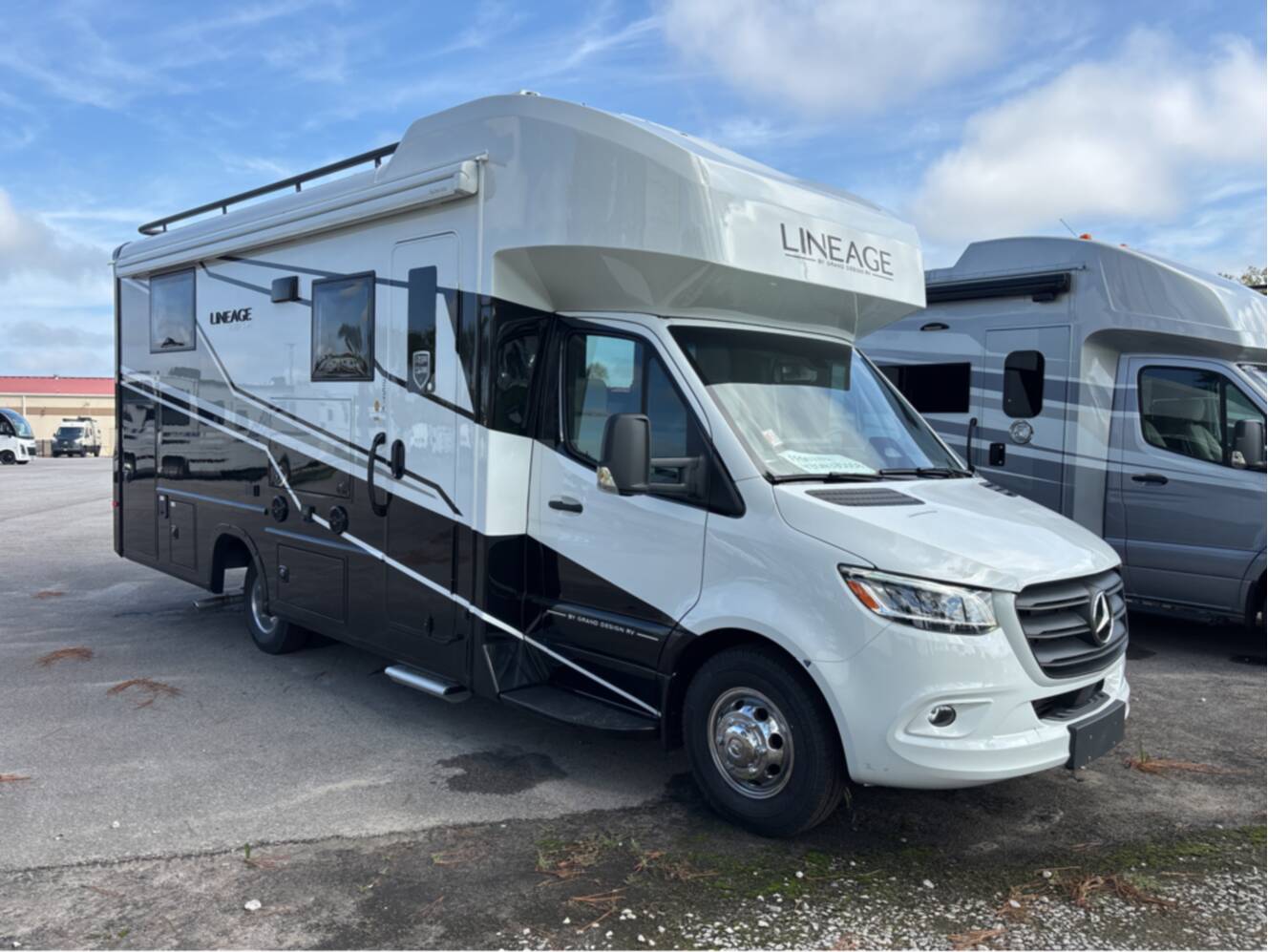 A photo of this 2026 Grand Design Lineage Series M 25TK
