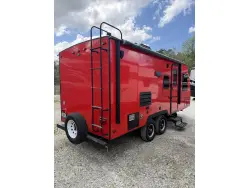 2019 WINNEBAGO MICRO MINNIE 2108FBS