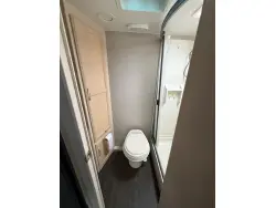 2019 WINNEBAGO MICRO MINNIE 2108FBS