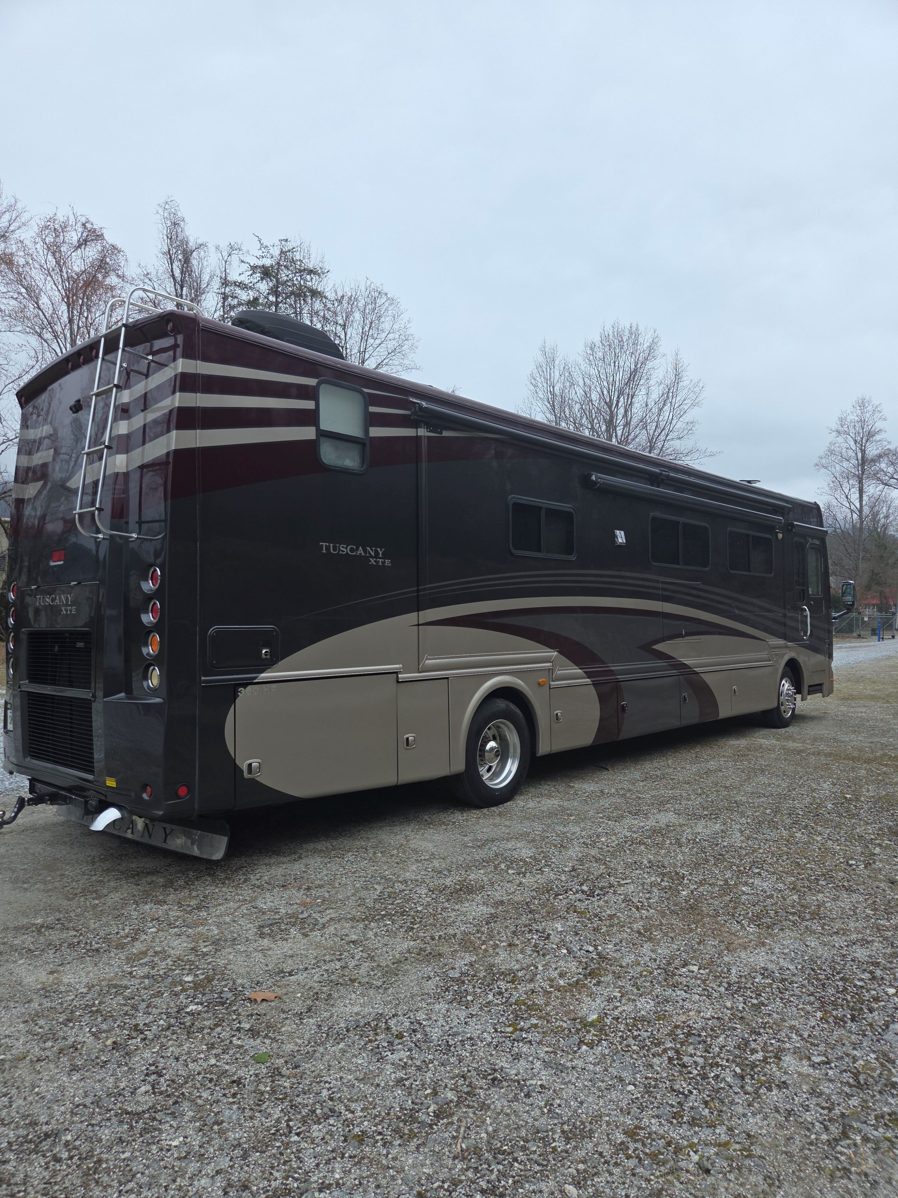 2013 Thor Motor Coach TUSCANY XTE 40EX in clayton GA