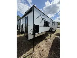 2025 TRAVEL LITE TRAVEL LITE 900U