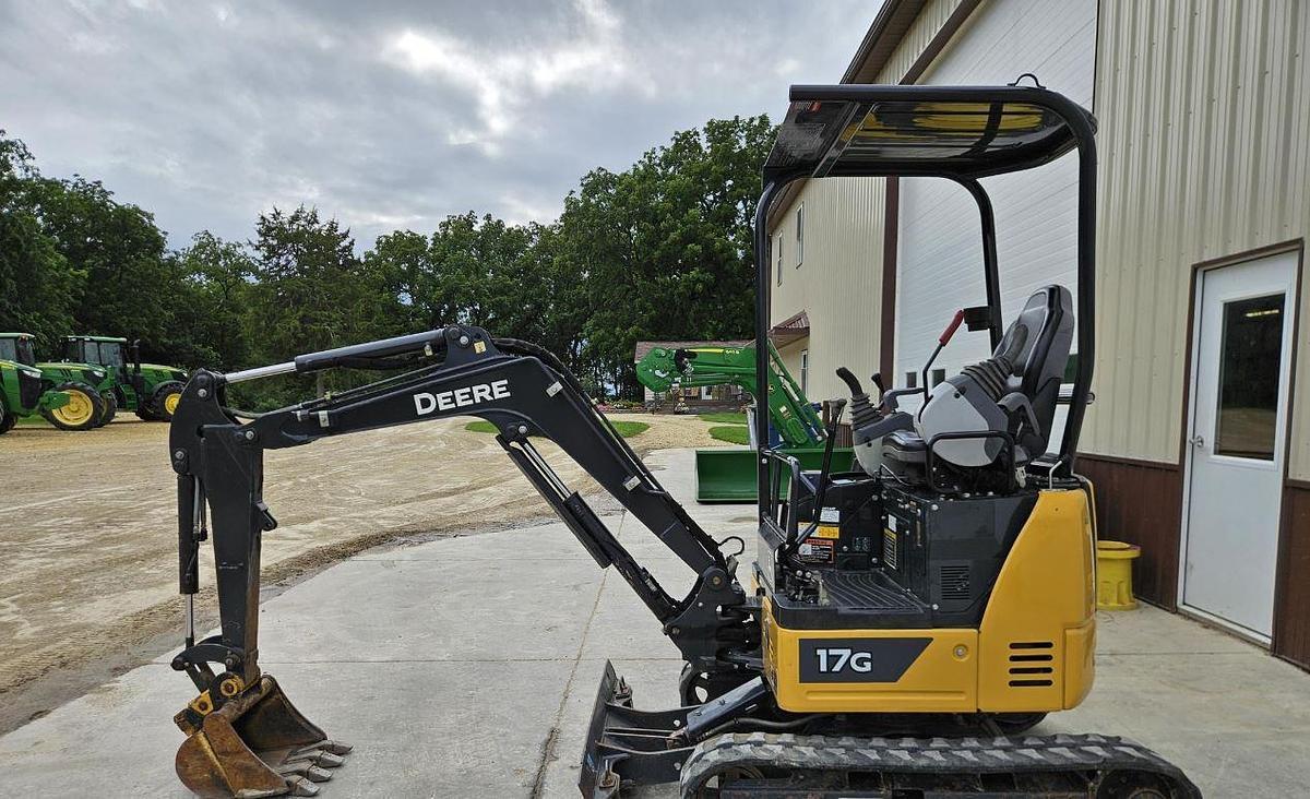2021 JOHN DEERE 17G in Orchard, IA